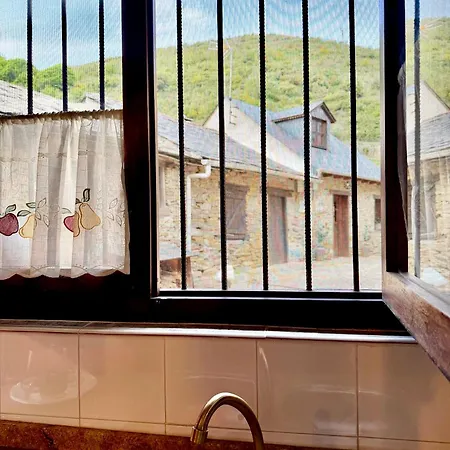 Casa Folibar-encanto Rural Entre Piedra Y Madera Valle Del Silencio