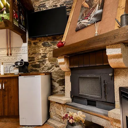 Casa Folibar-encanto Rural Entre Piedra Y Madera Valle Del Silencio Nyaraló Manzanedo de Valdueza